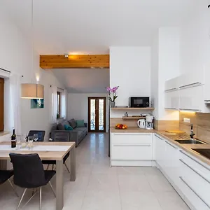  Apartment Krusec Kroatien